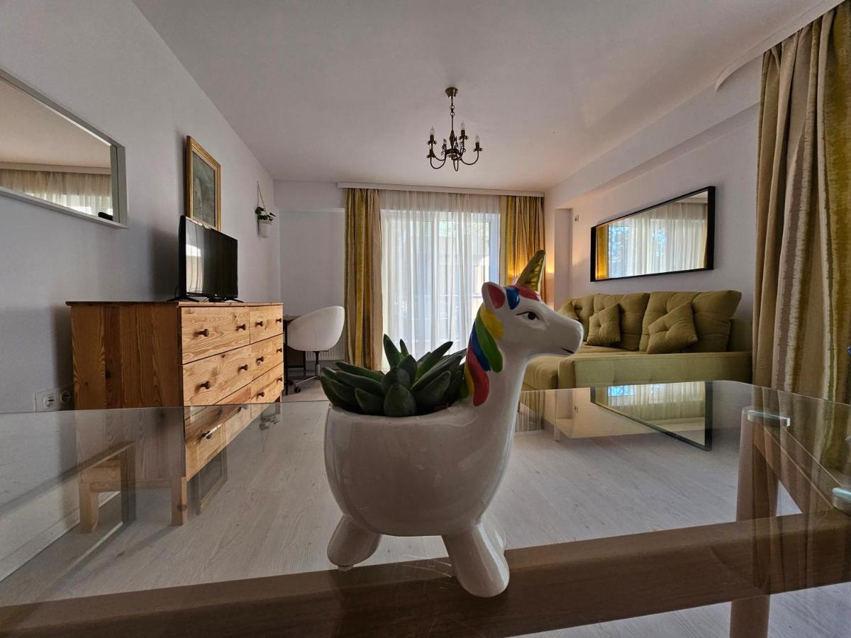 Manolaire Airport Residence 오토페니 외부 사진