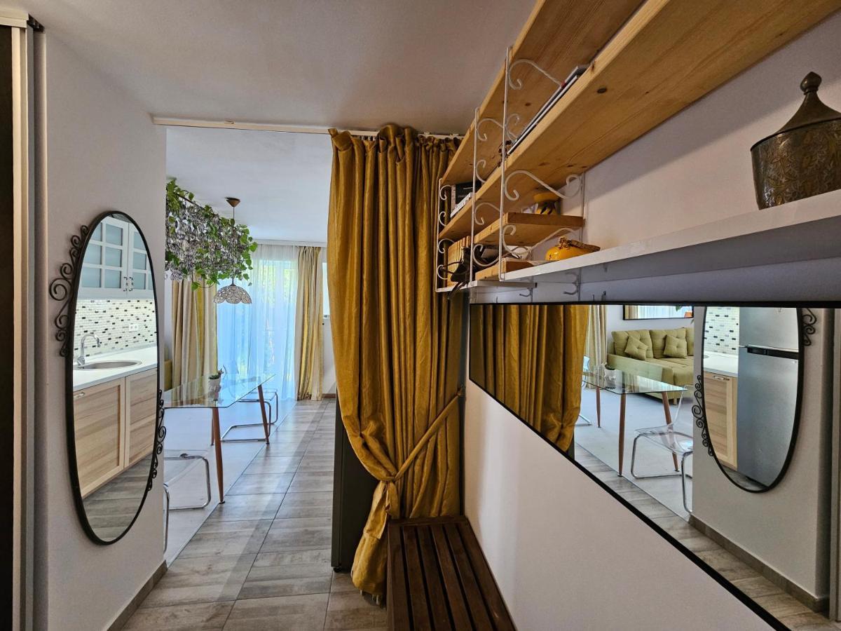 Manolaire Airport Residence 오토페니 외부 사진